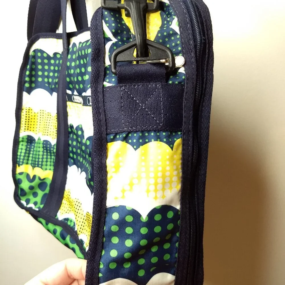 Lesportsac Zippered Laptop Bag Green Yellow Blue White Abstract Pattern School